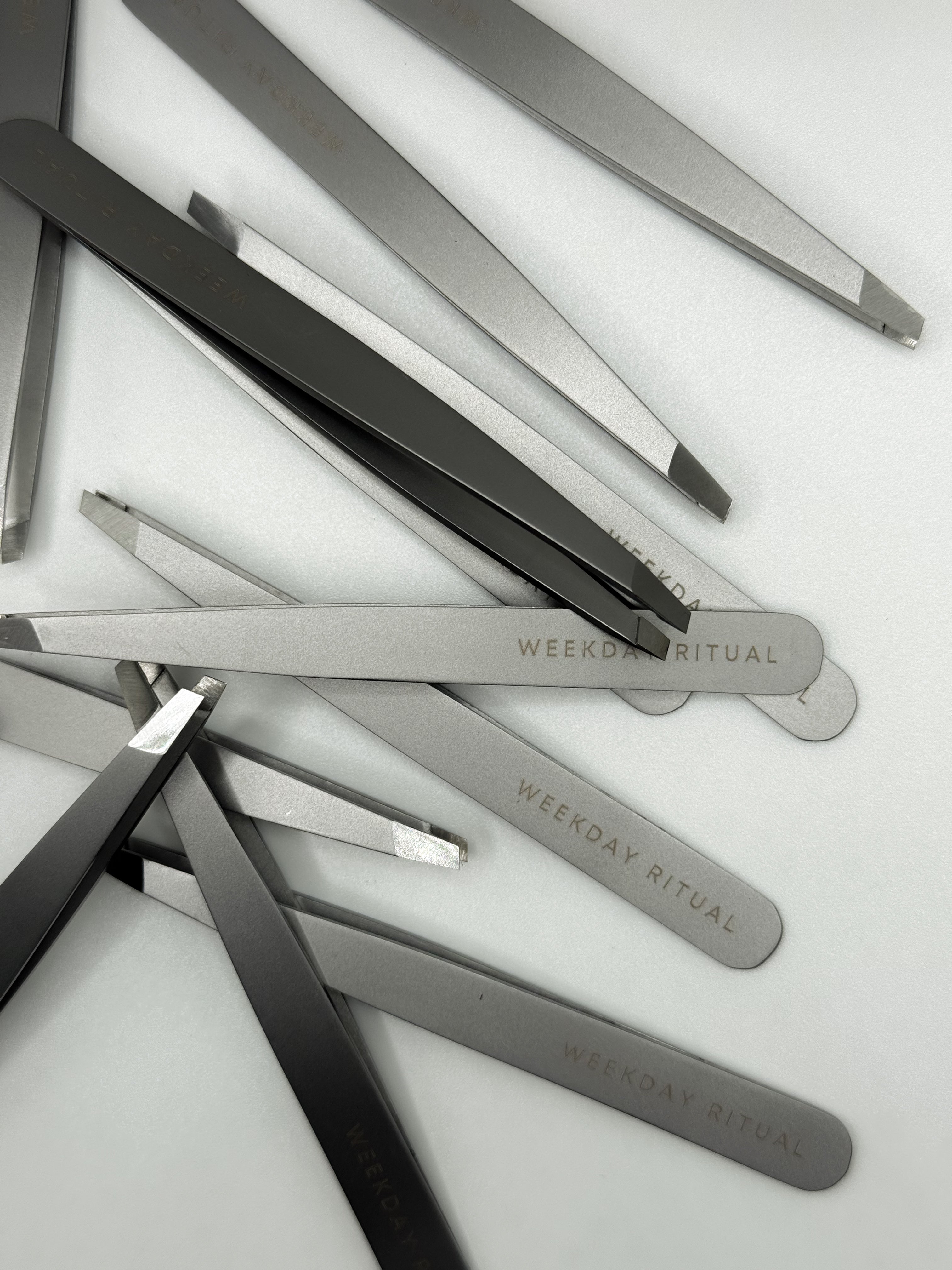 Weekday Tweezers